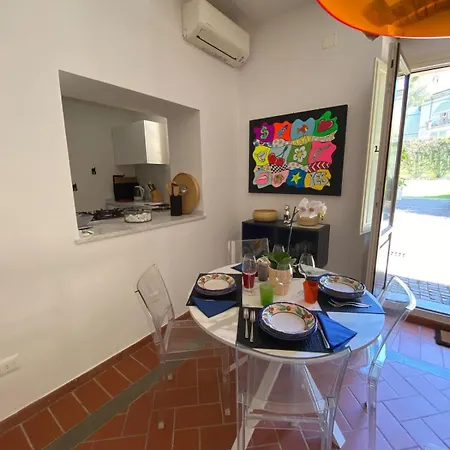 Casa Leonardo Apartment Livorno