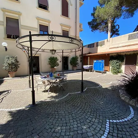 Casa Leonardo Apartman Livorno